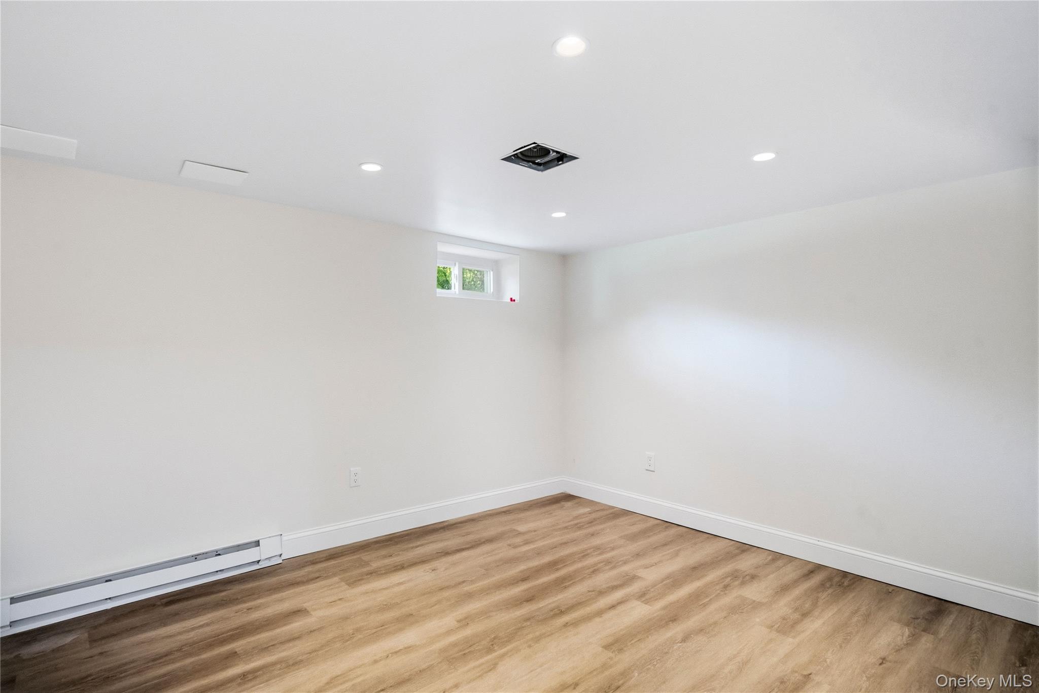 325 Harrison Avenue Property Photo 26