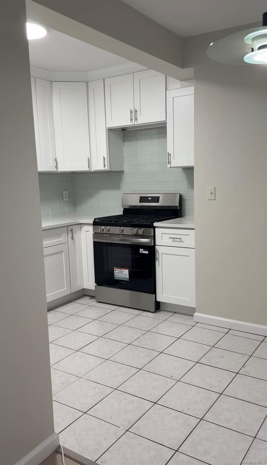 89-15 Parsons Boulevard 7d Property Photo 10