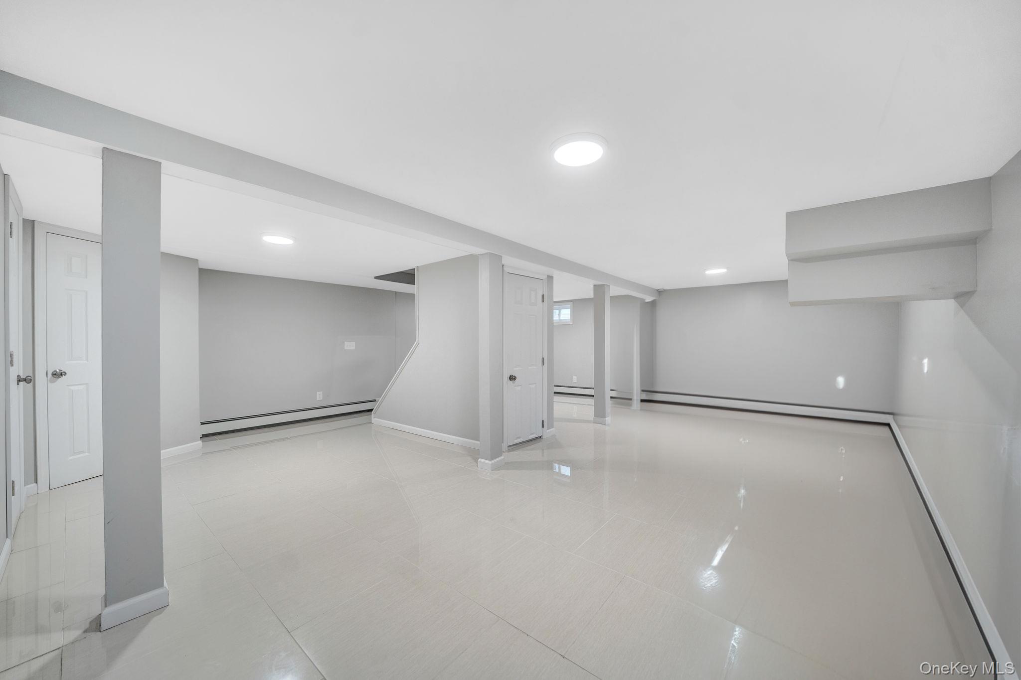 258 Fairview Boulevard Property Photo 19