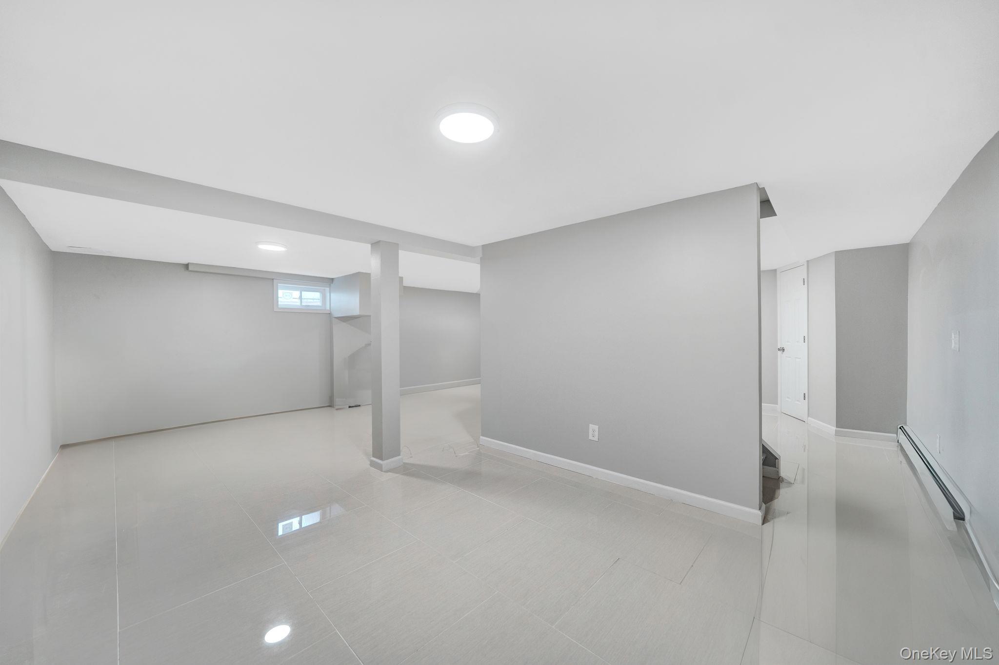 258 Fairview Boulevard Property Photo 20