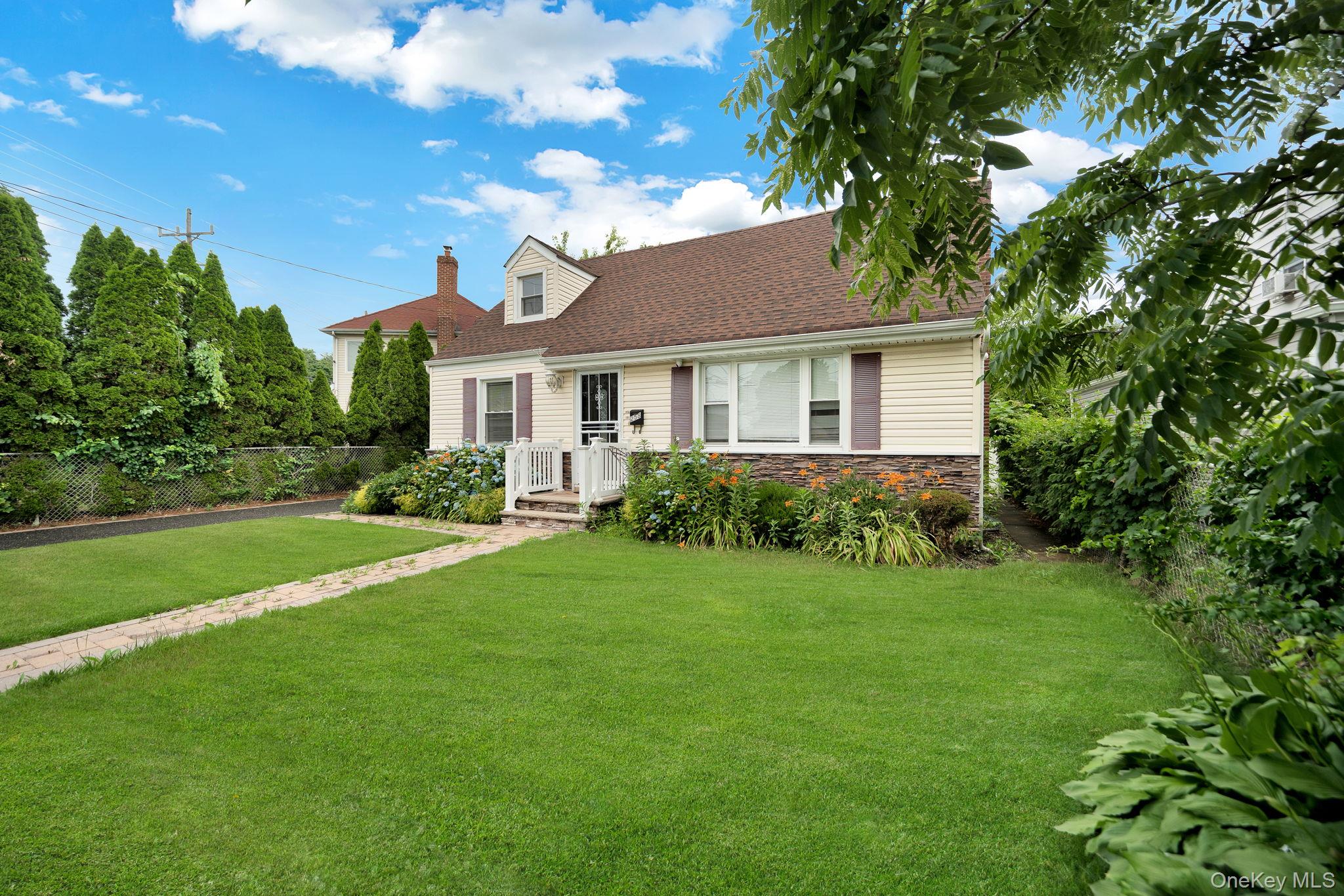 258 Fairview Boulevard Property Photo 23
