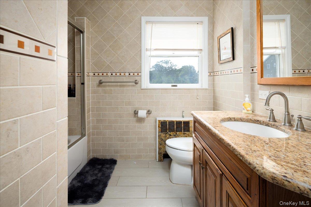17 Joludow Drive Property Photo 6