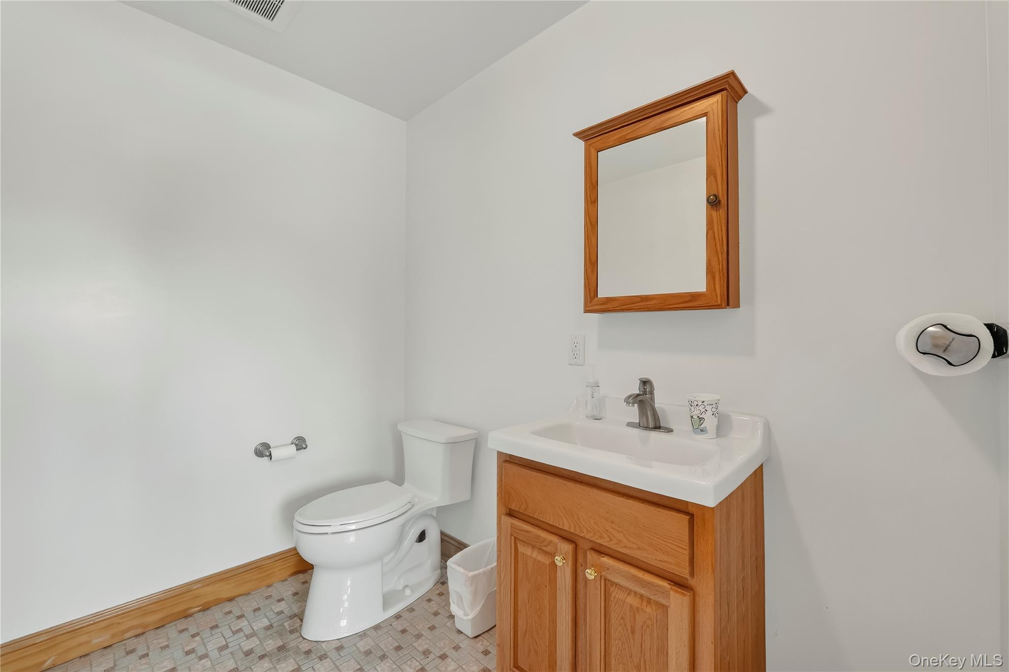 15 Kimball Avenue Property Photo 18