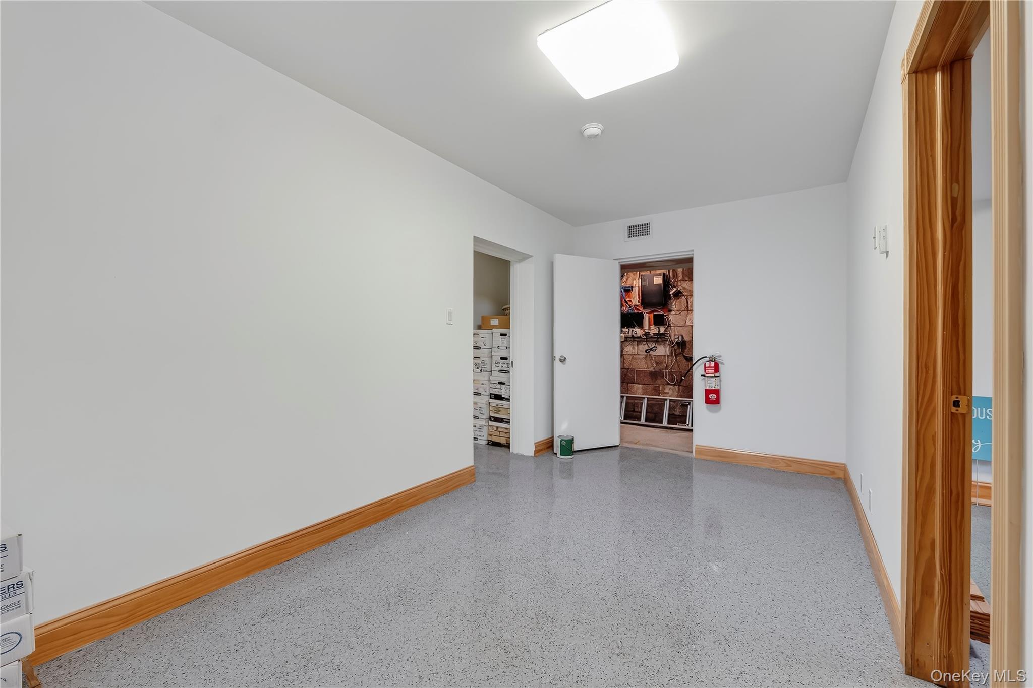 15 Kimball Avenue Property Photo 25