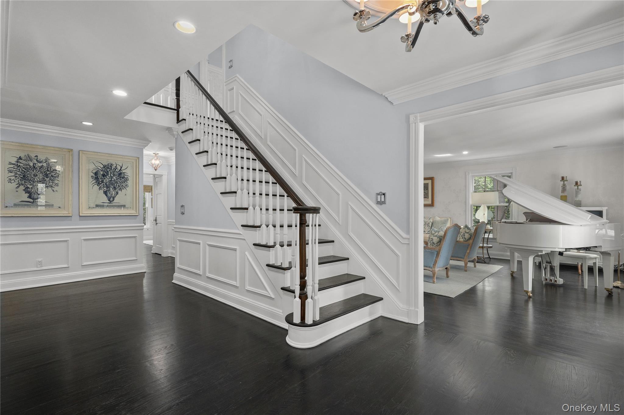 54 W Patent Road Property Photo 4