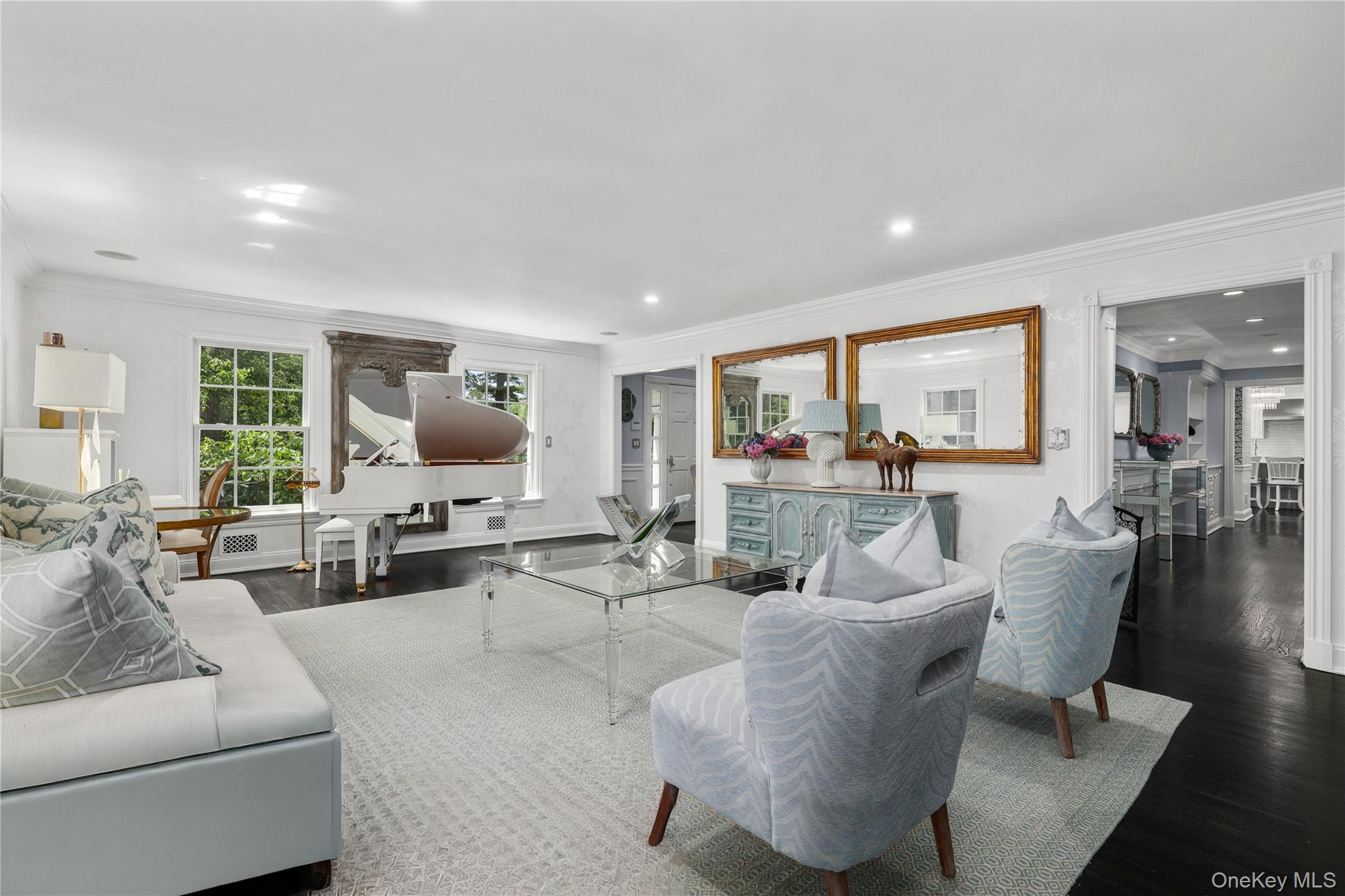 54 W Patent Road Property Photo 10