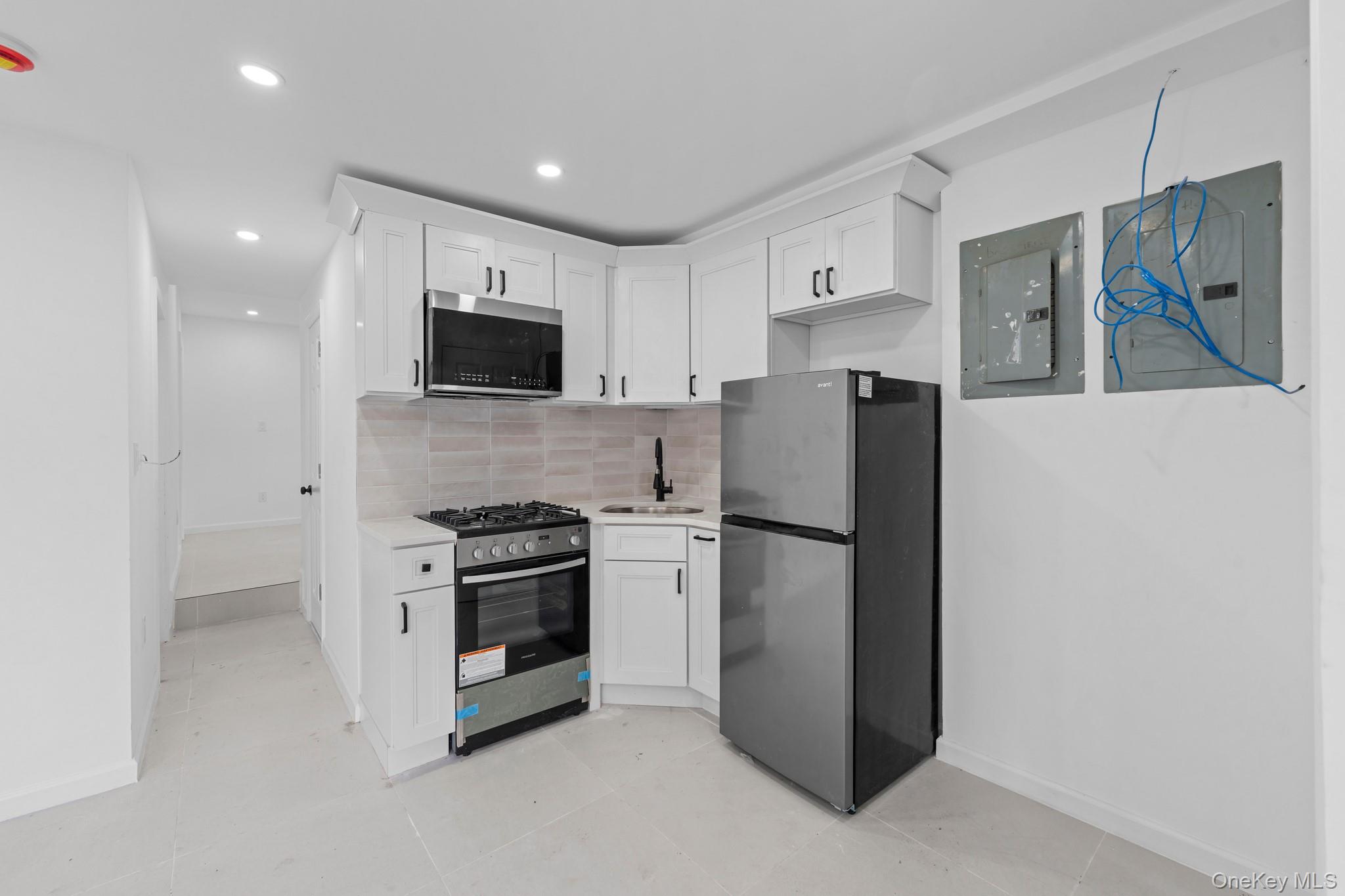 423 Beach 63rd Street Property Photo 10