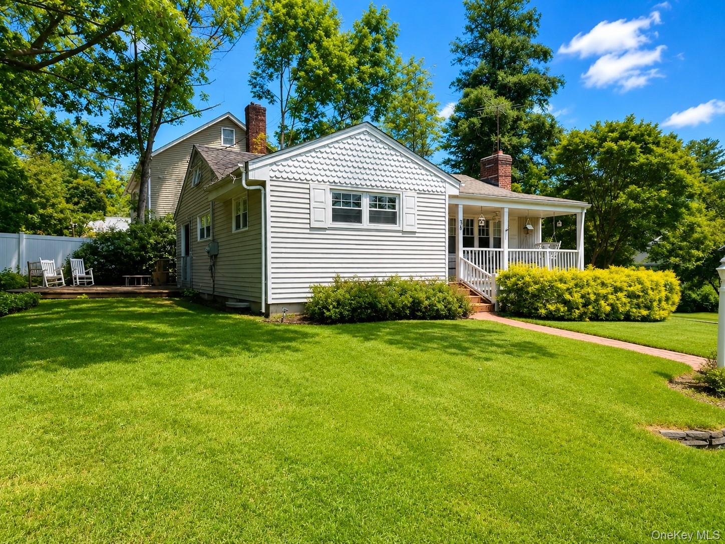 38 Hill Drive Property Photo 3