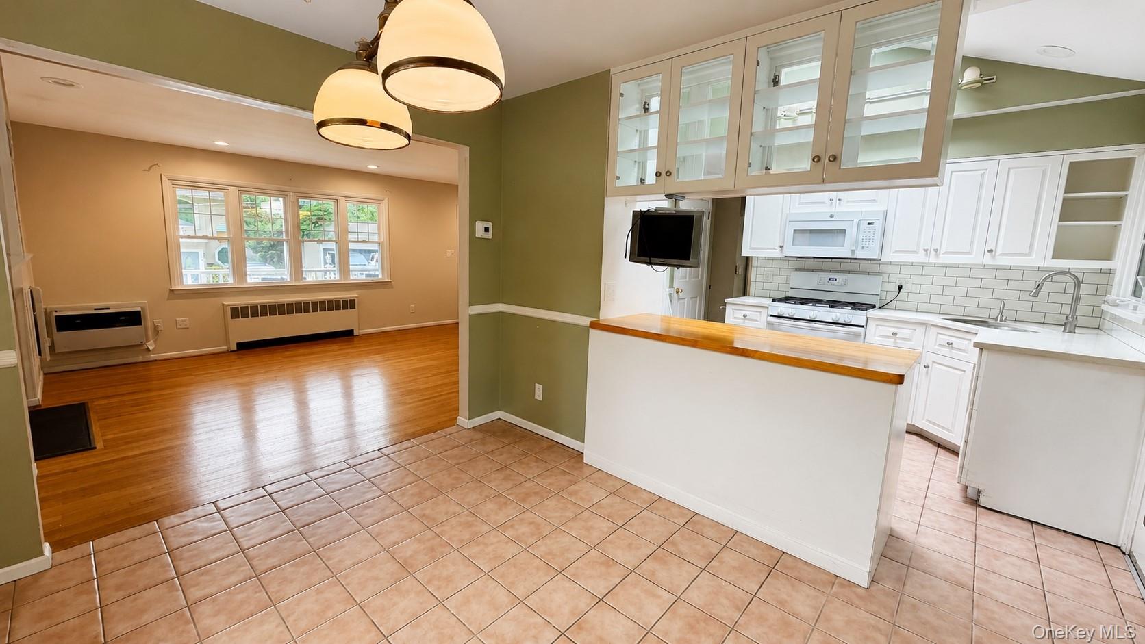 38 Hill Drive Property Photo 7