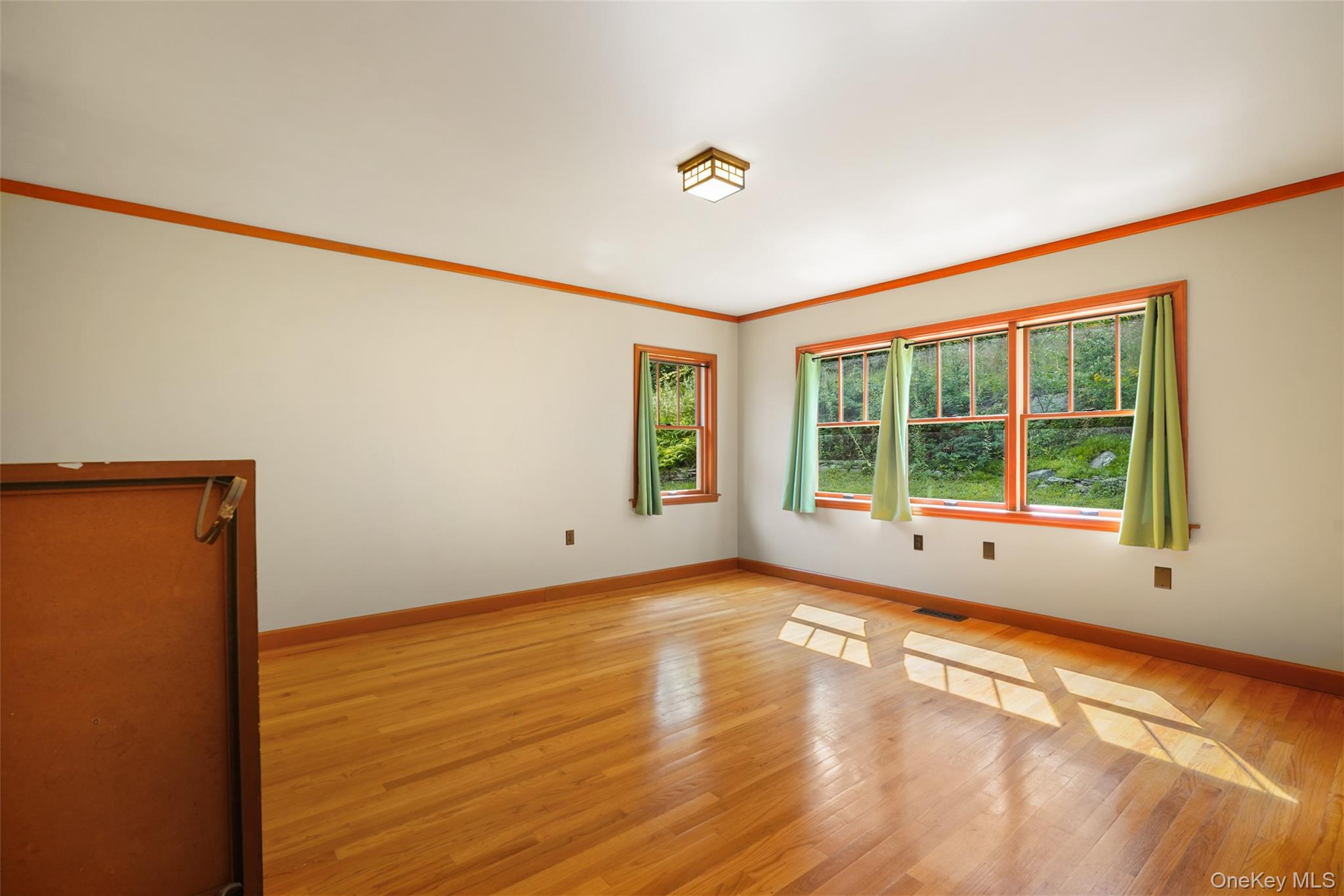 39 Miller Hill Woods Court Property Photo 3