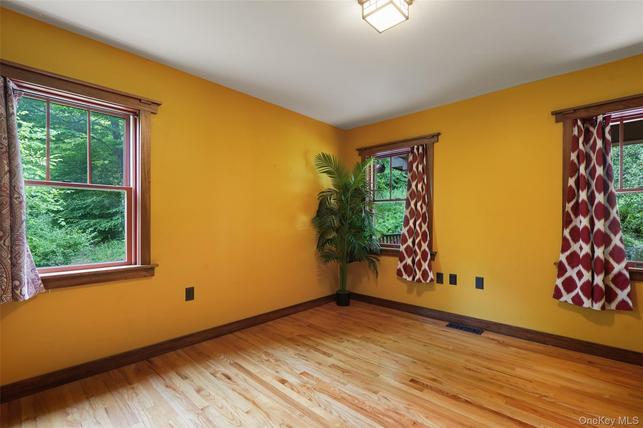 39 Miller Hill Woods Court Property Photo 6