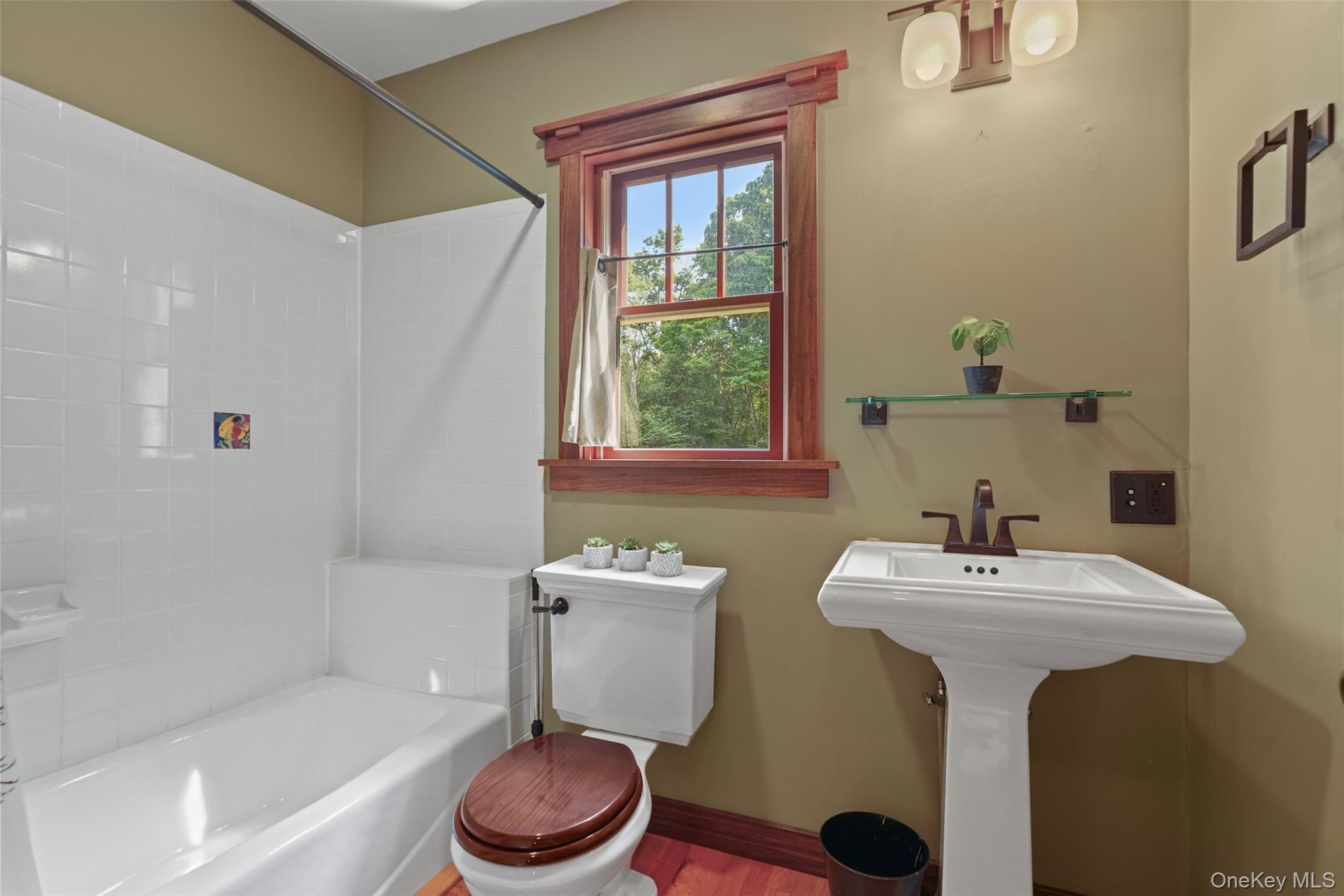 39 Miller Hill Woods Court Property Photo 7