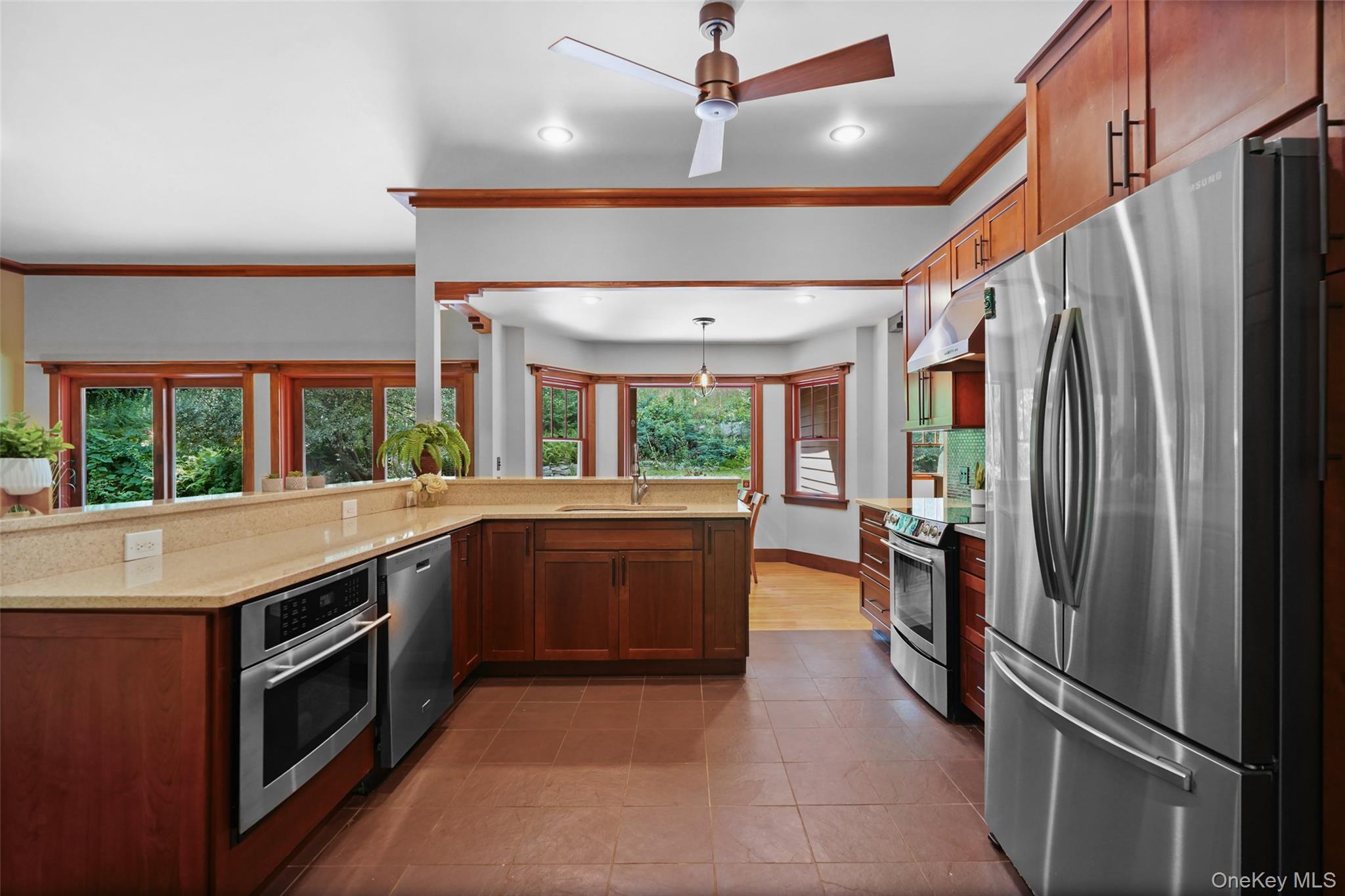 39 Miller Hill Woods Court Property Photo 10