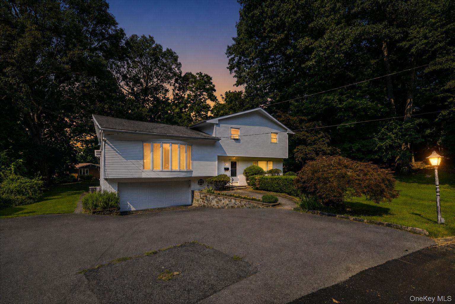14 Glenn Place Property Photo 5