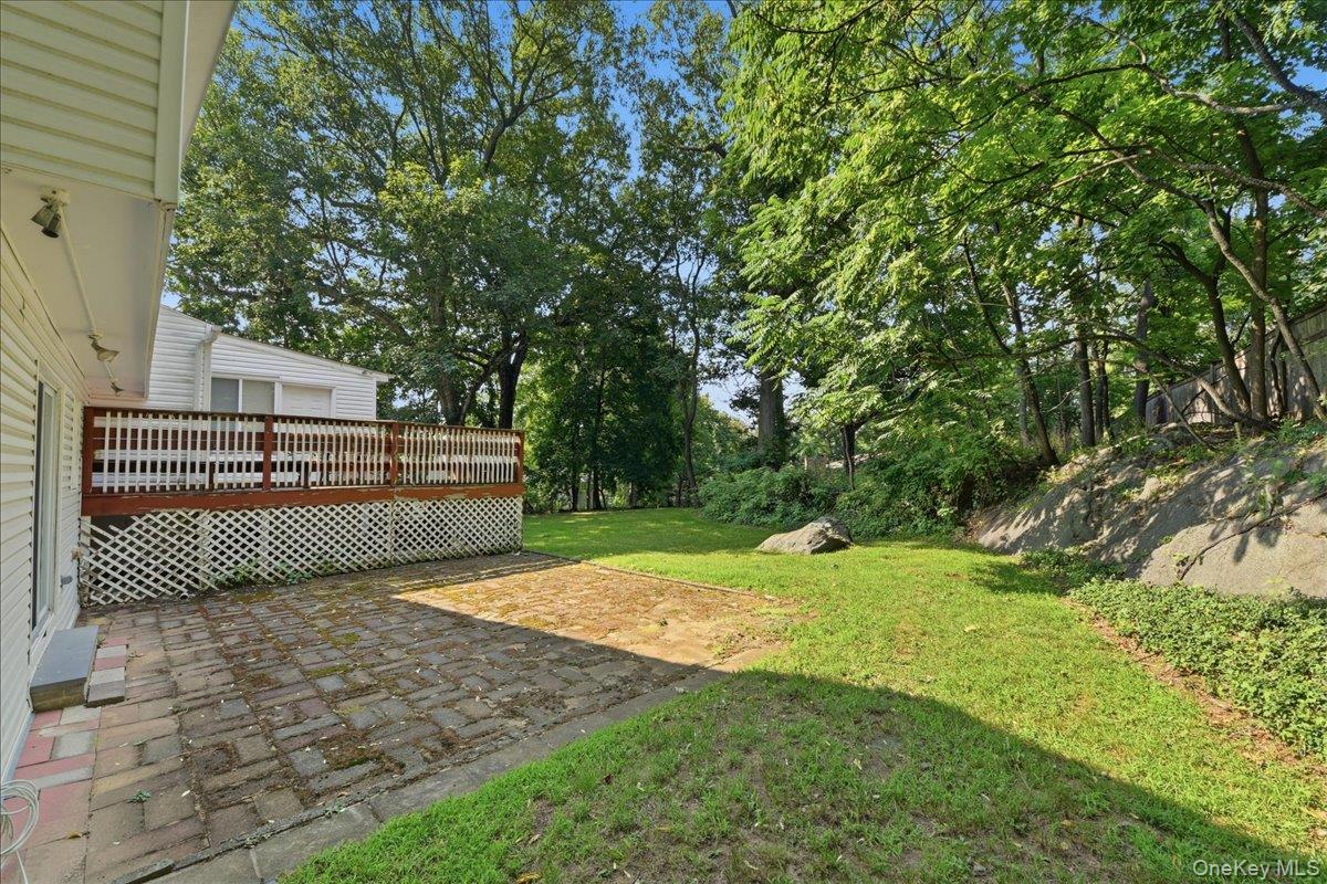 14 Glenn Place Property Photo 8