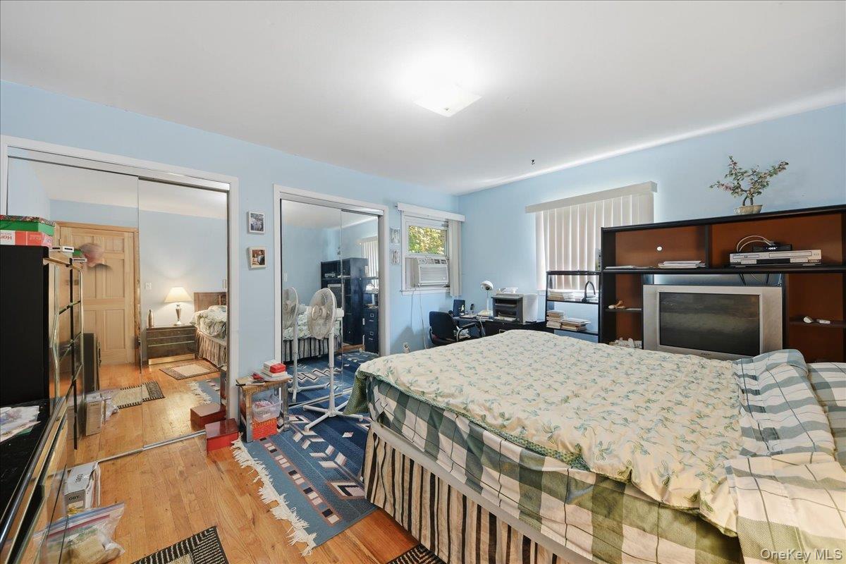 14 Glenn Place Property Photo 10