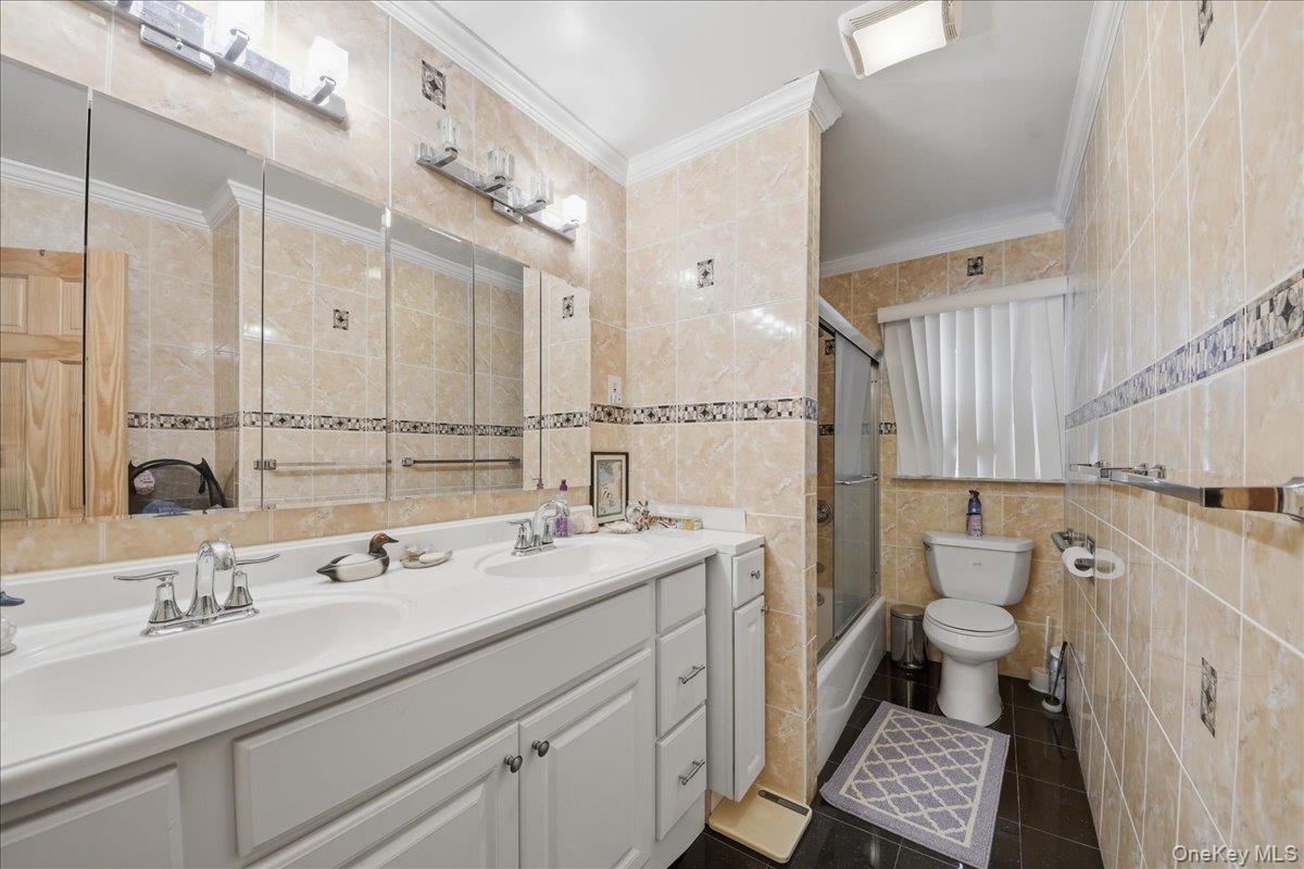 14 Glenn Place Property Photo 13