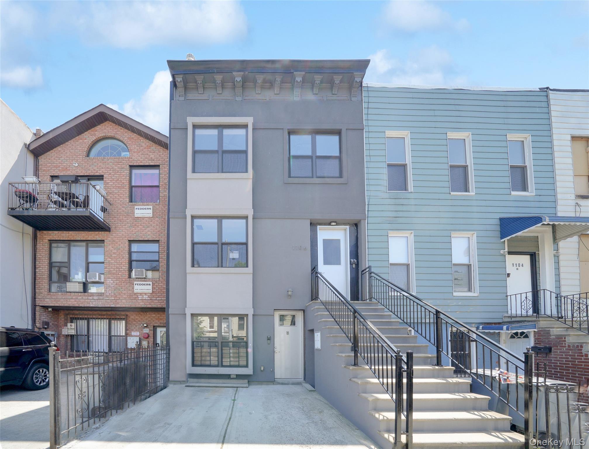 1106 Halsey Street