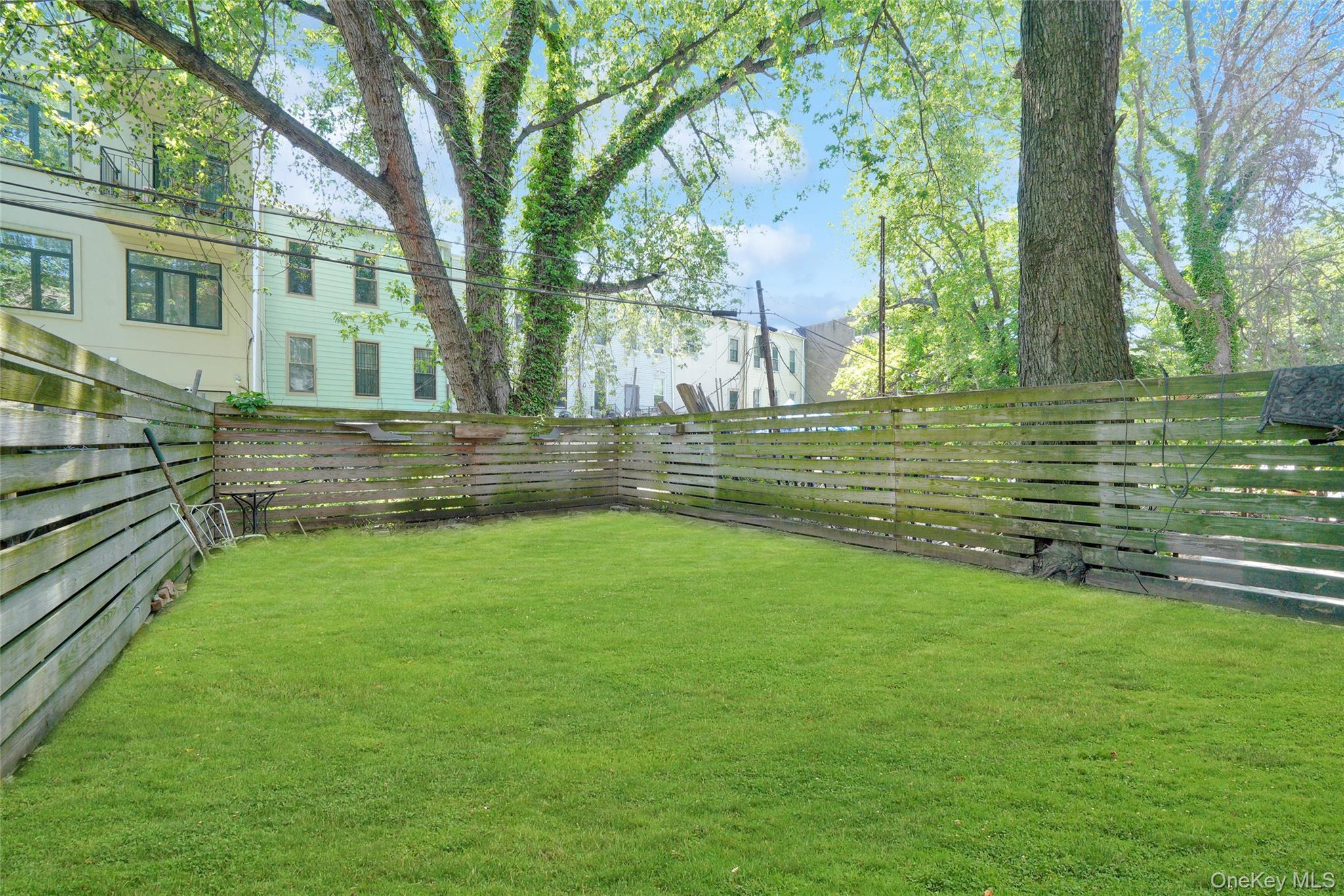 1106 Halsey Street Property Photo 2