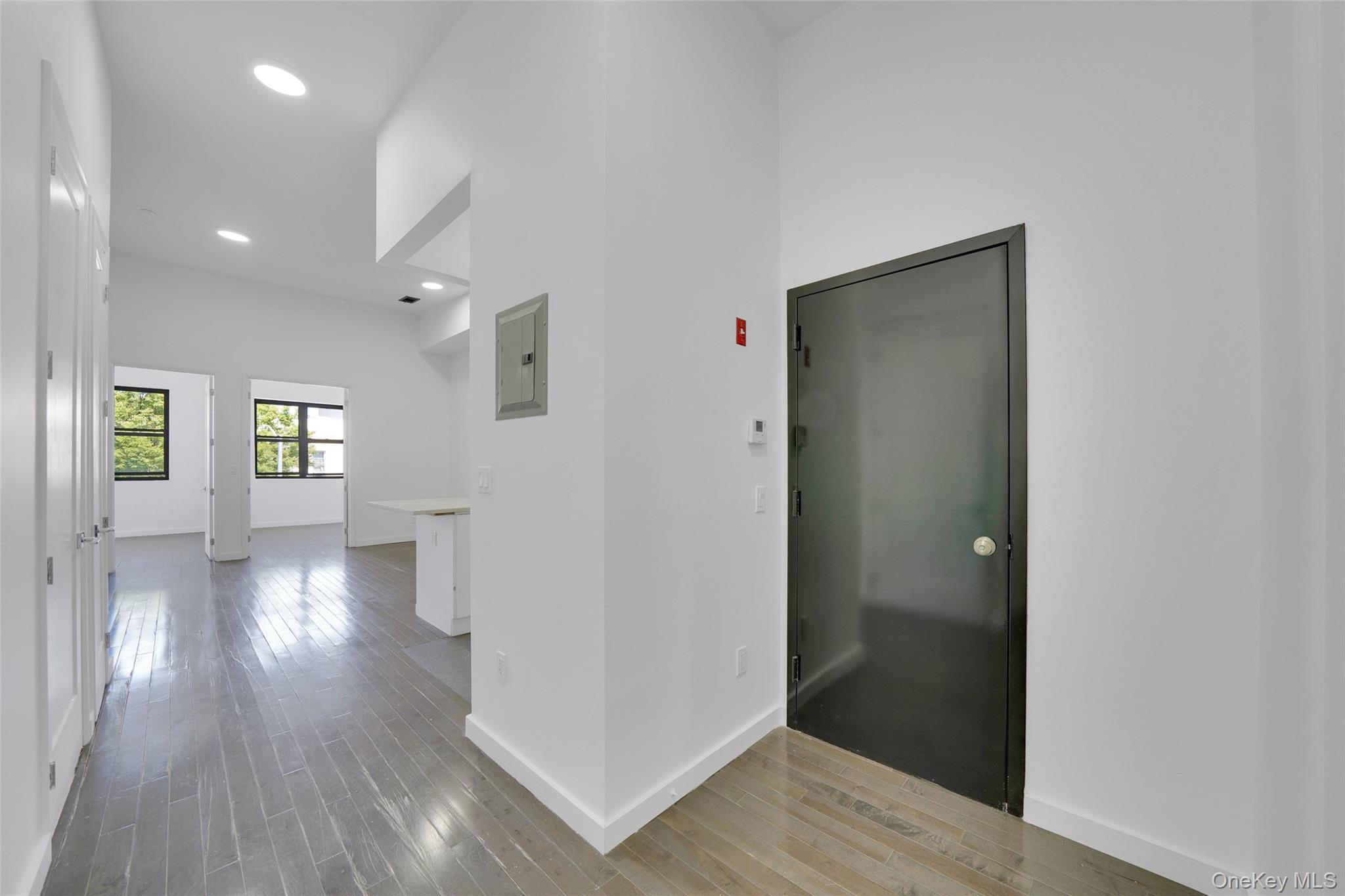 1106 Halsey Street Property Photo 8