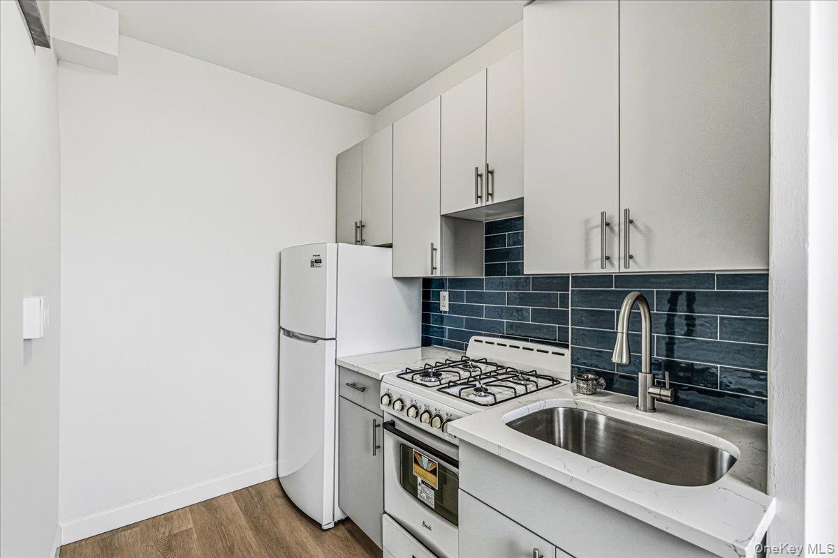 64-34 102nd Street F7 Property Photo 8