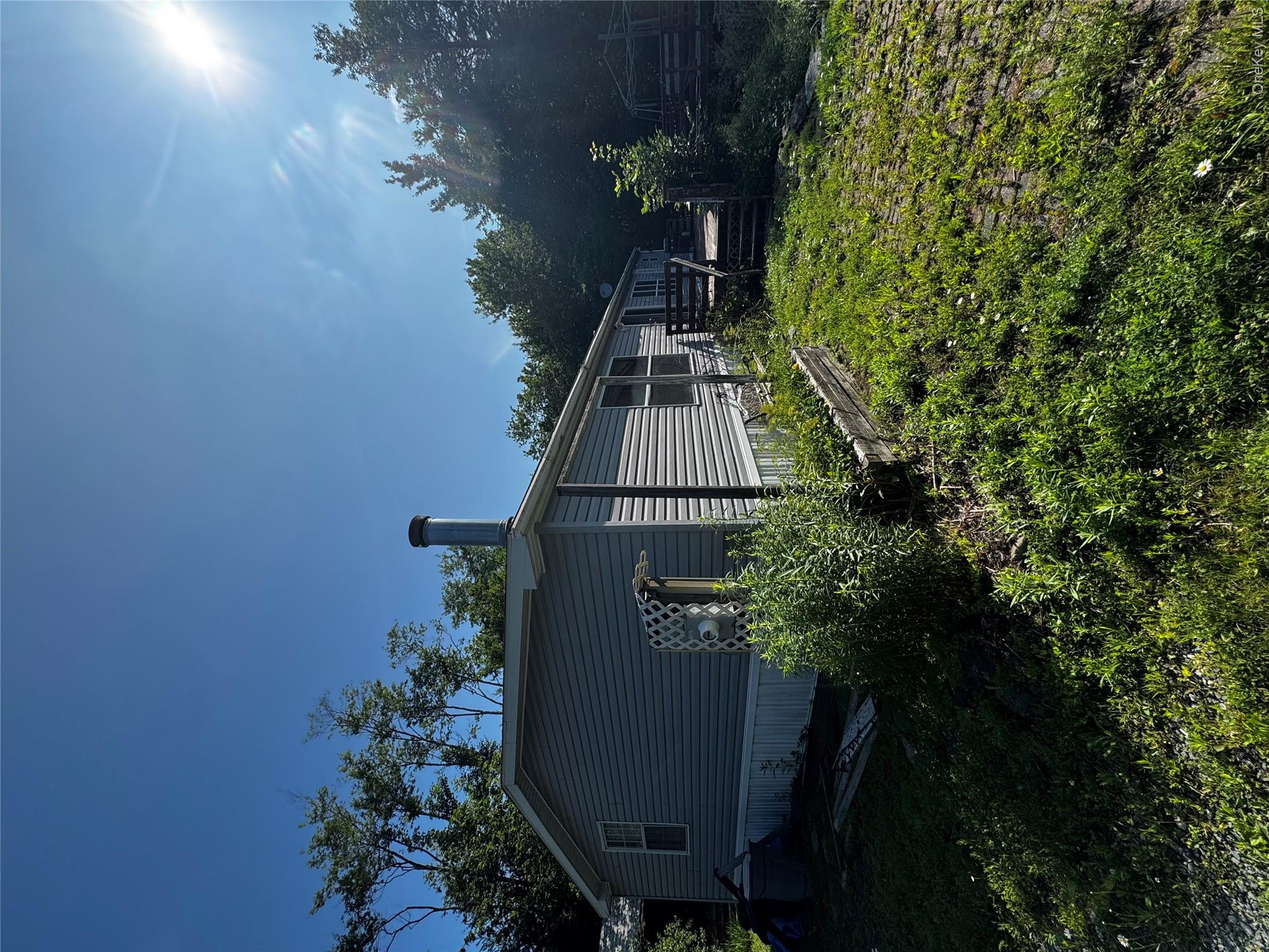 6218 State Route 55 Property Photo 1