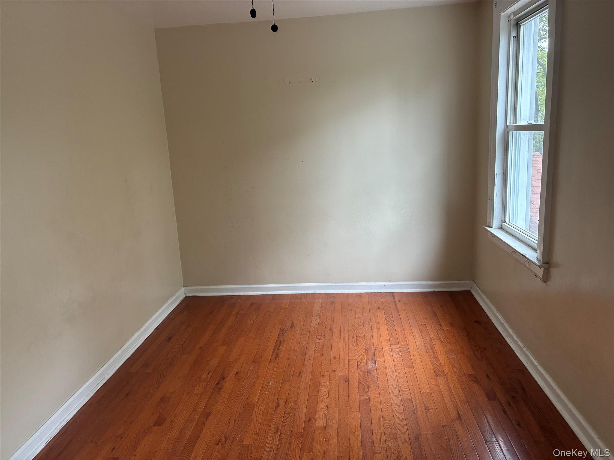 12105 Linden Boulevard Property Photo 6