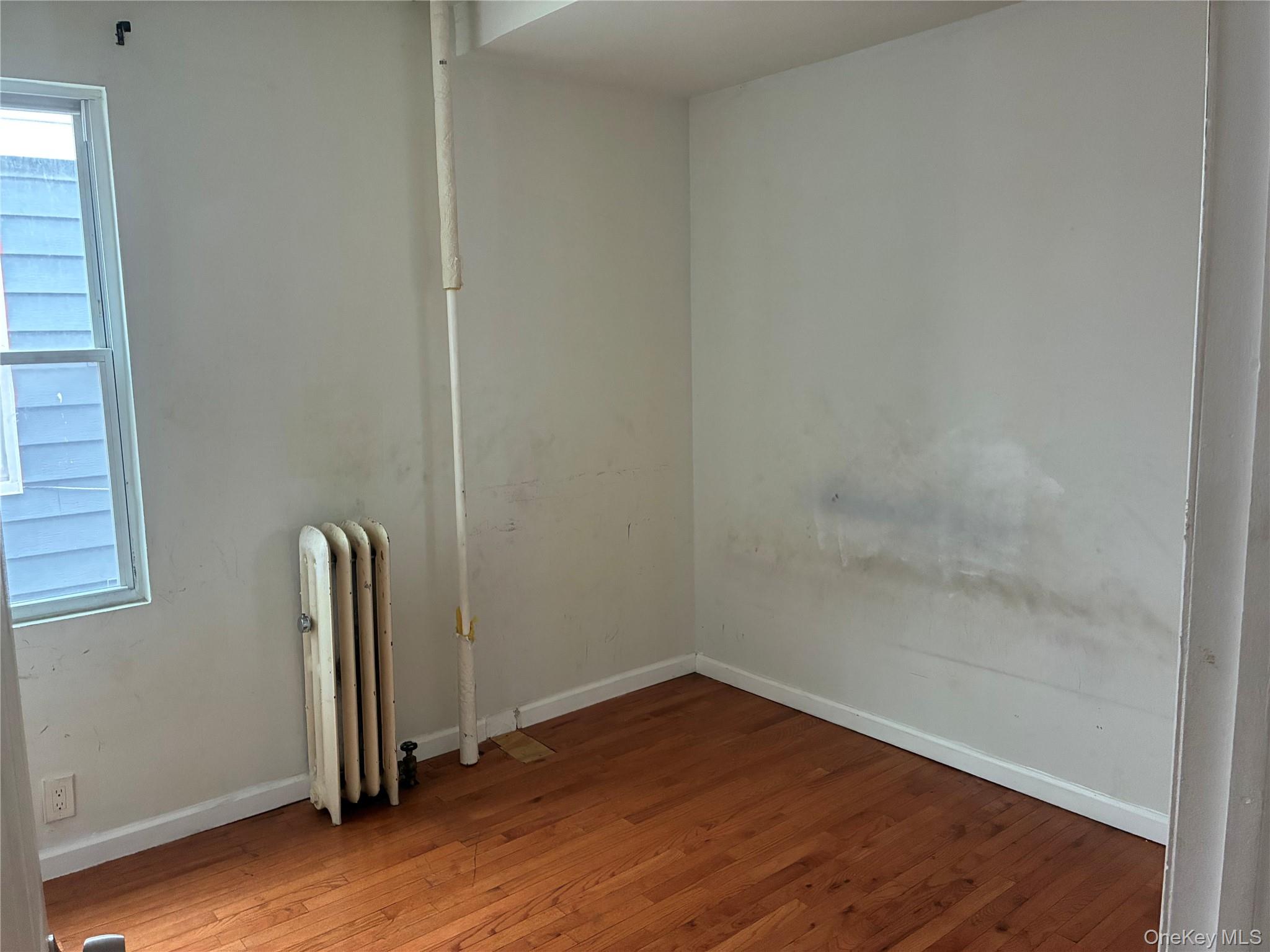 12105 Linden Boulevard Property Photo 16