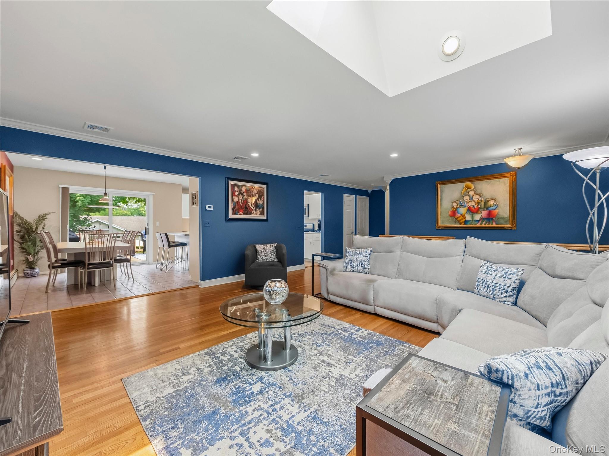 25 Preakness Lane Property Photo 8
