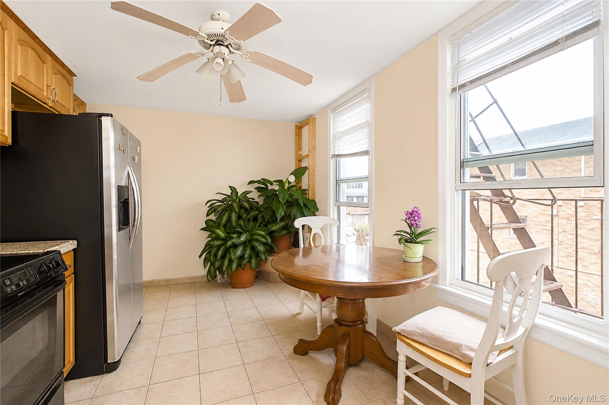 942 72nd Street Property Photo 34