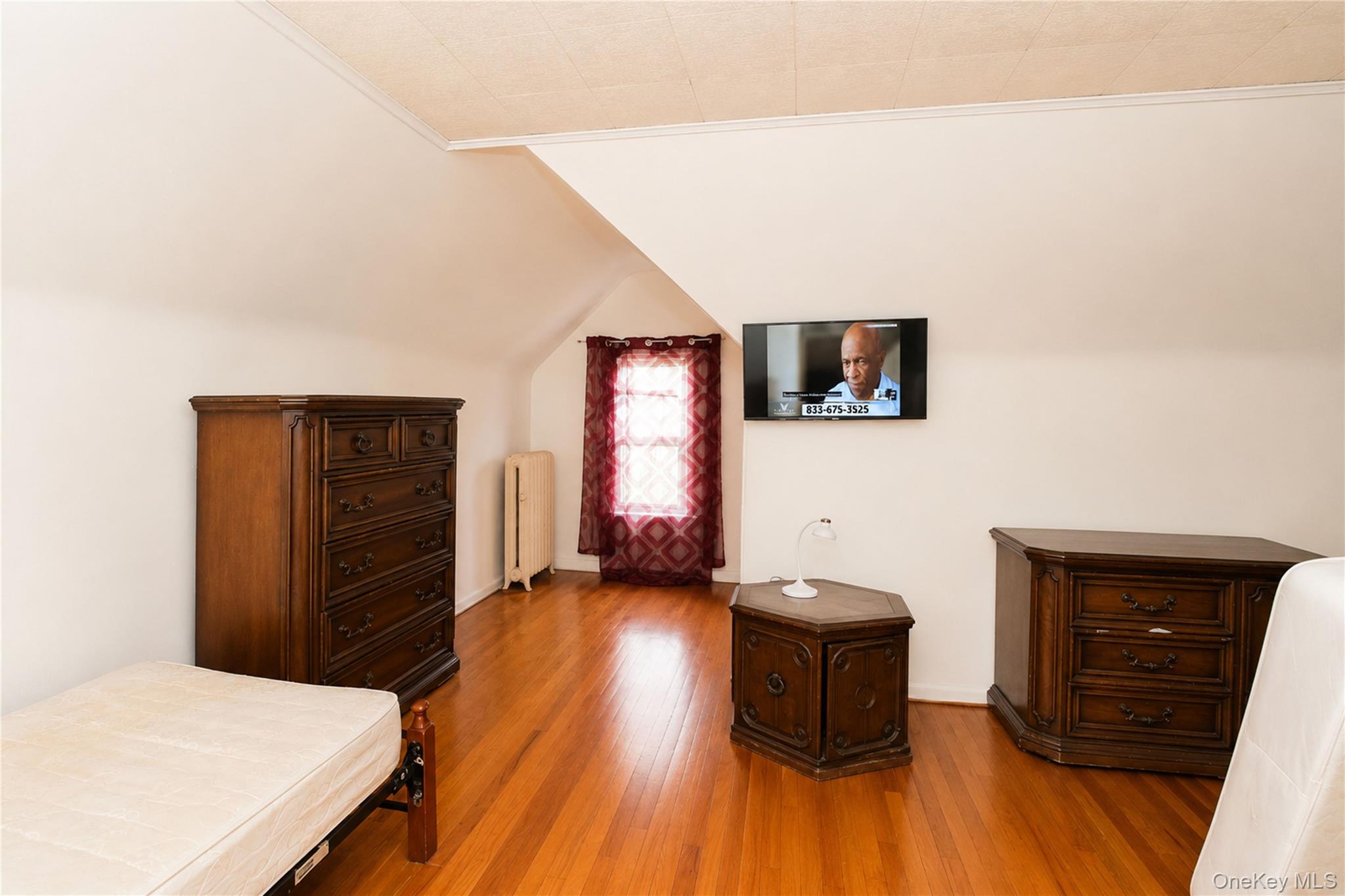 942 72nd Street Property Photo 44
