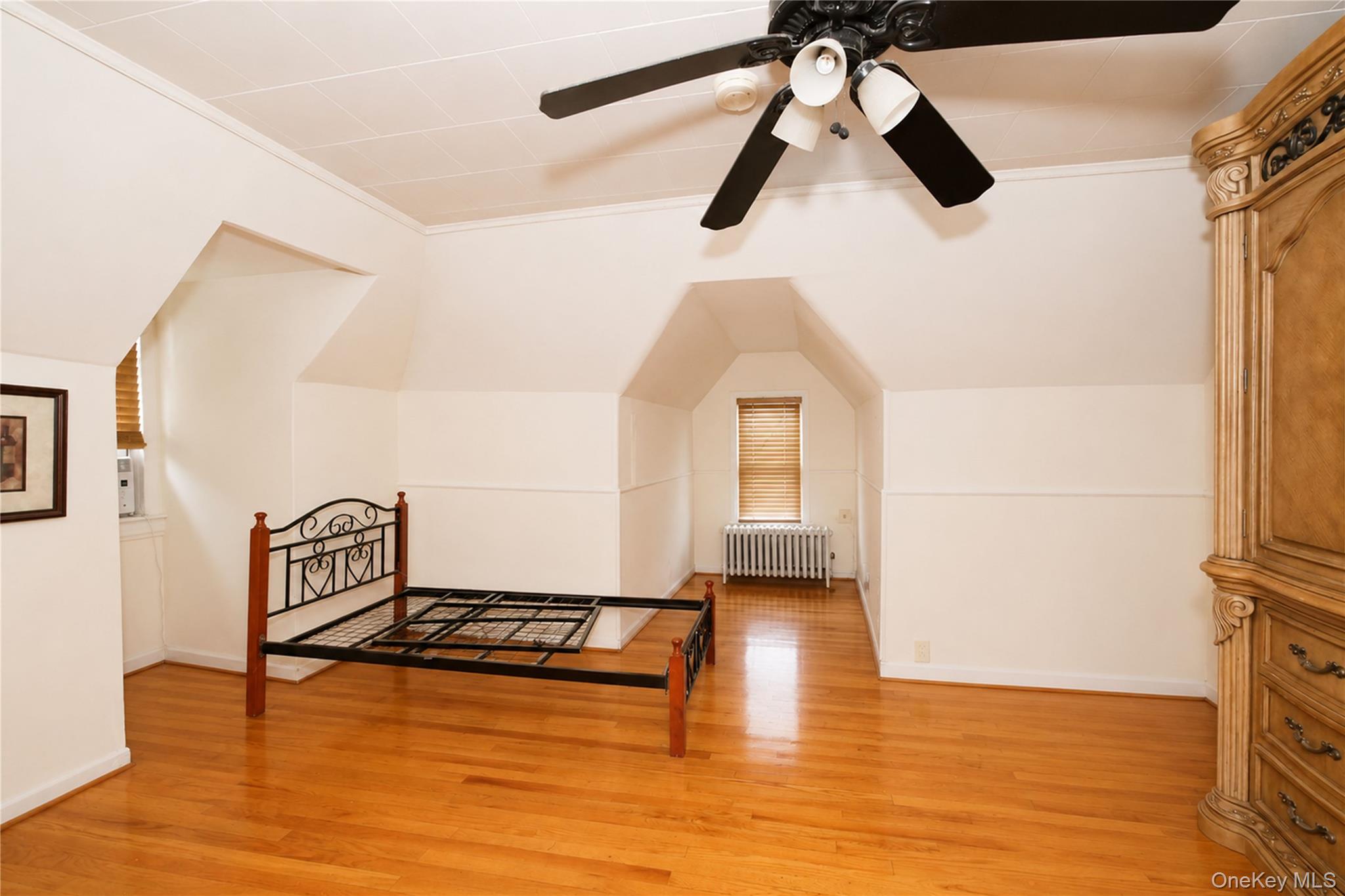 942 72nd Street Property Photo 45