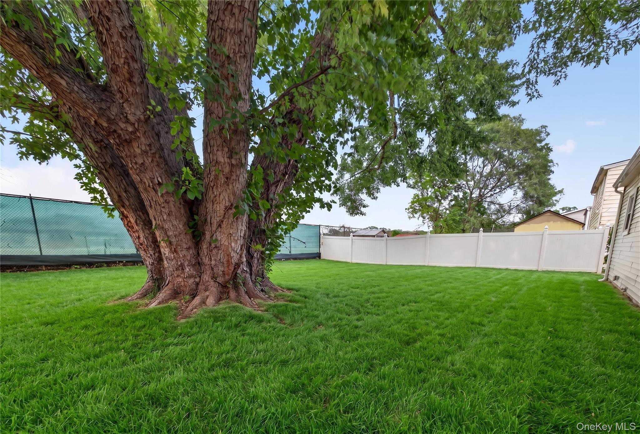 33 Parkway Boulevard Property Photo 4