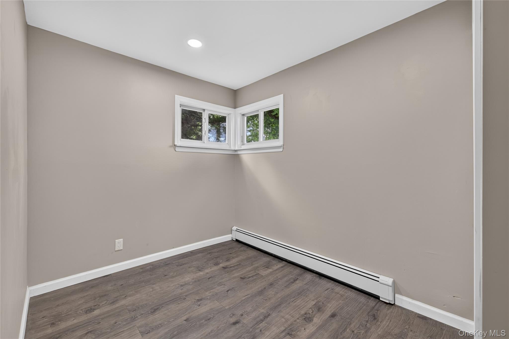 33 Parkway Boulevard Property Photo 15
