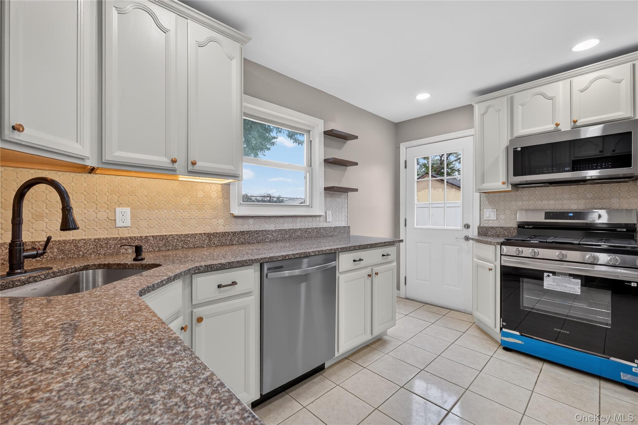 33 Parkway Boulevard Property Photo 22