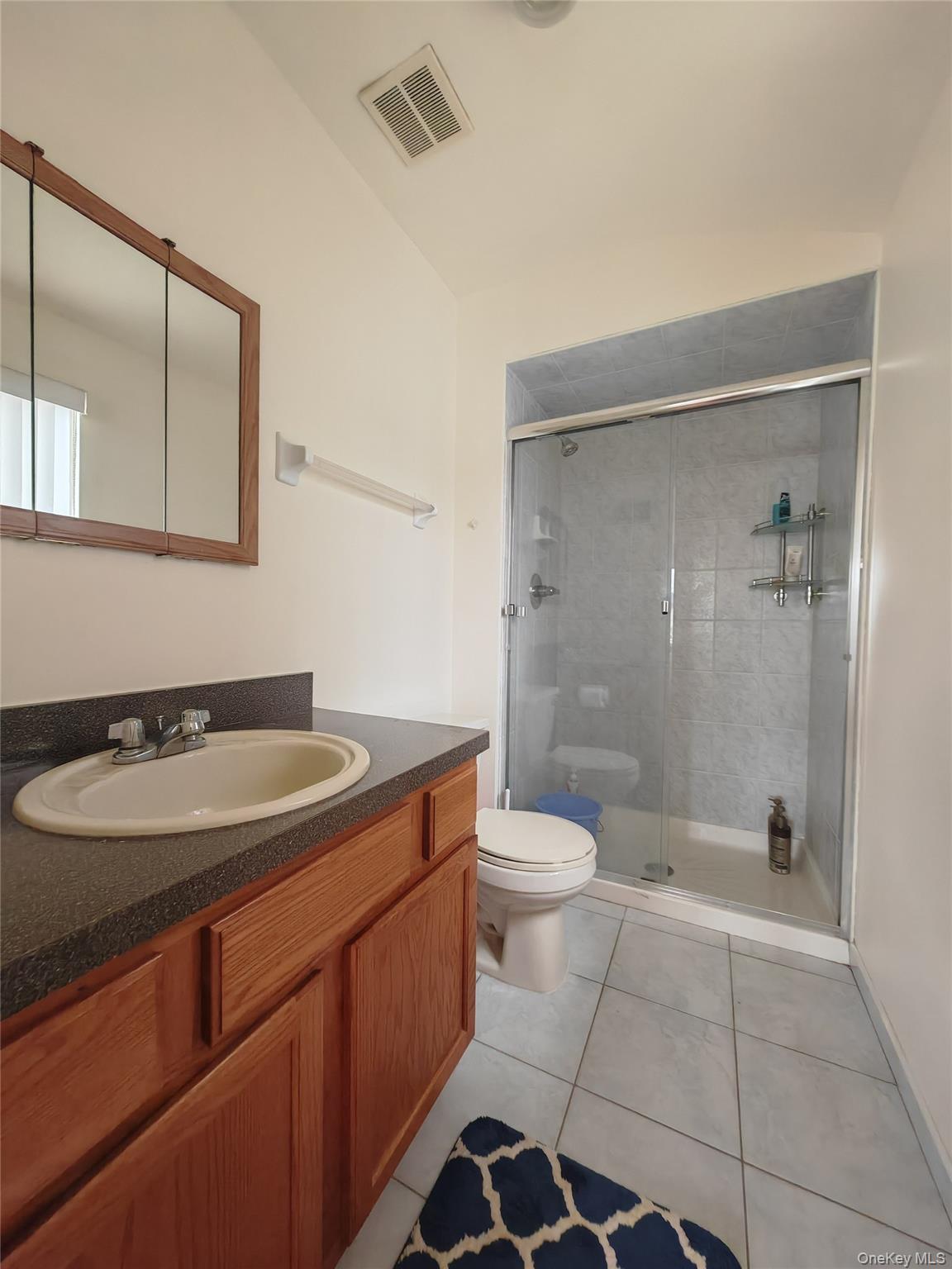 558 Eltingville Boulevard Property Photo 12