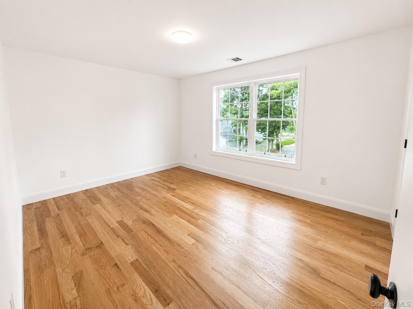7 Edgewater Drive Property Photo 30