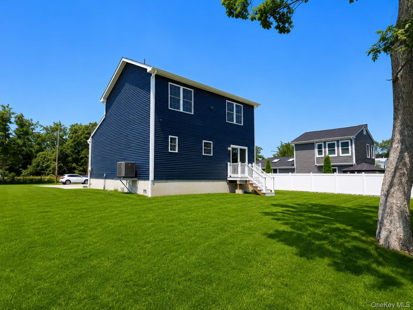 7 Edgewater Drive Property Photo 37