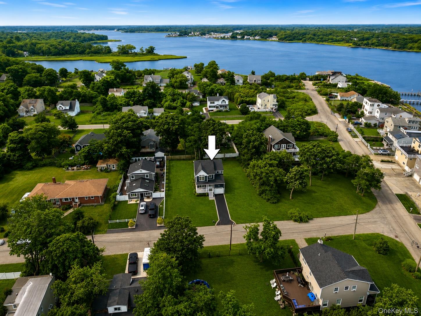 7 Edgewater Drive Property Photo 42