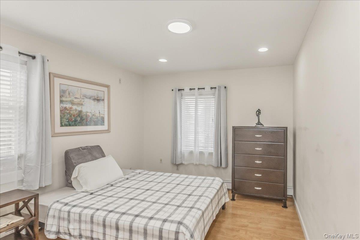 22 Homan Boulevard Property Photo 18