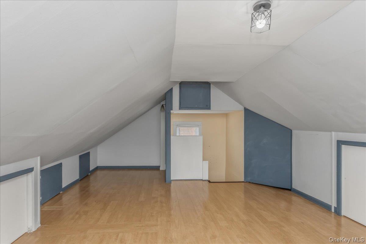 22 Homan Boulevard Property Photo 25