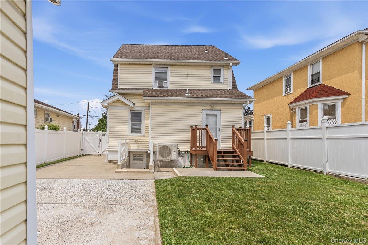 22 Homan Boulevard Property Photo 33
