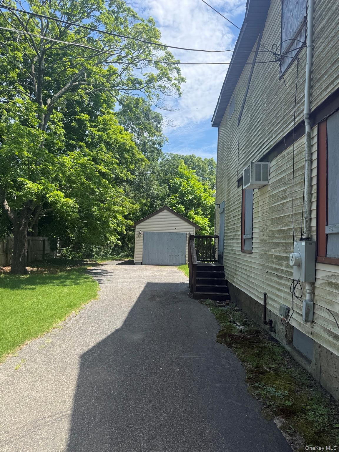 235 Mount Vernon Avenue Property Photo 4