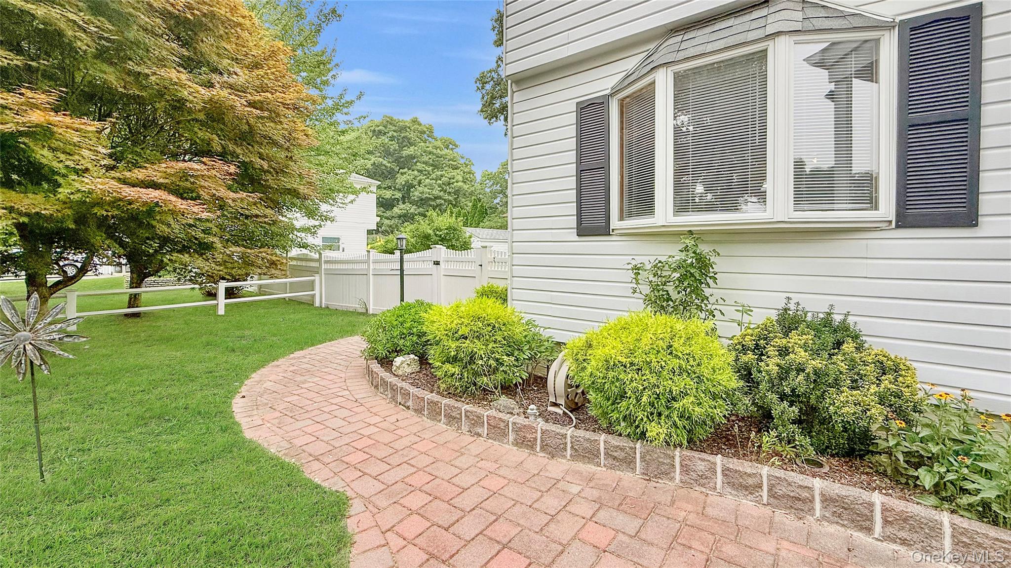 37 Hampton Avenue Property Photo 6