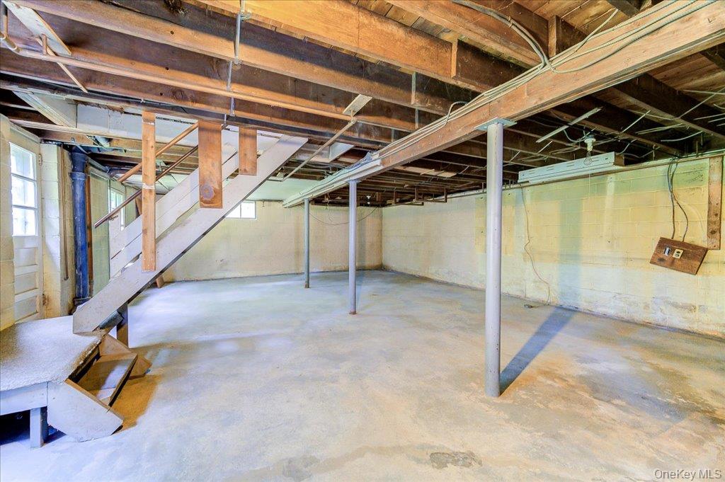15 Nightingale Road Property Photo 33