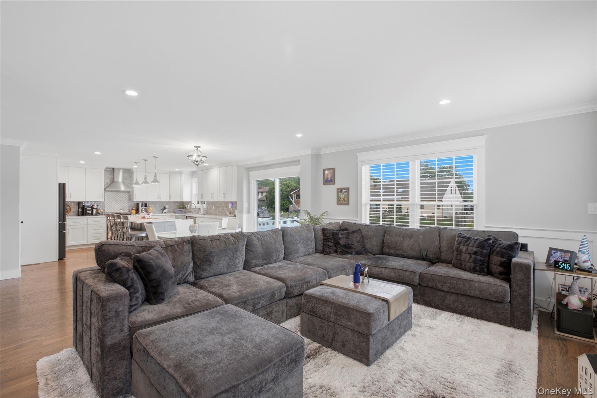 30 Berger Avenue Property Photo 20