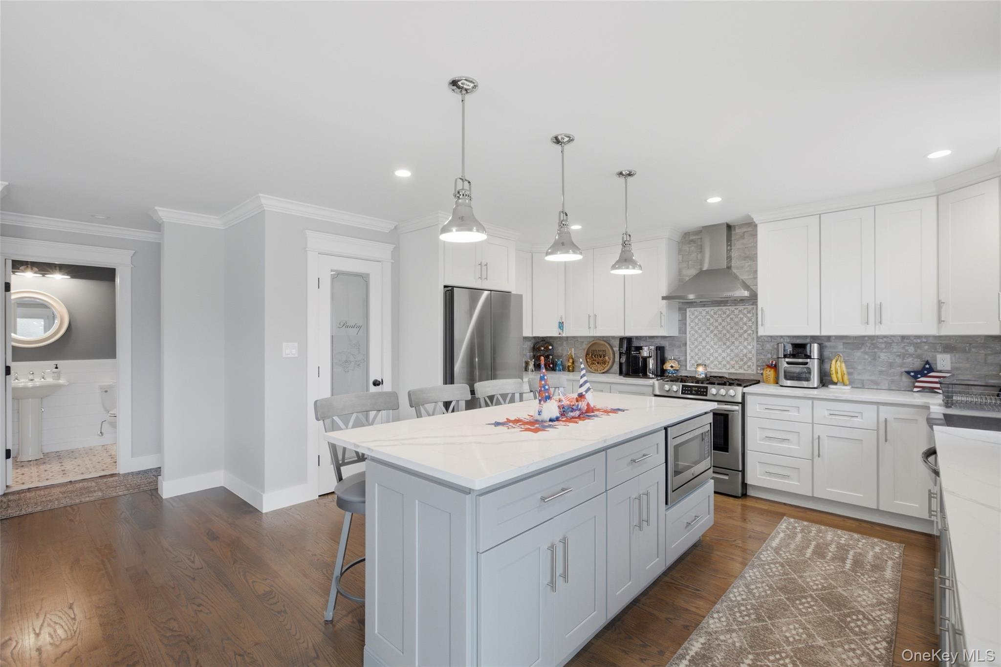 30 Berger Avenue Property Photo 22