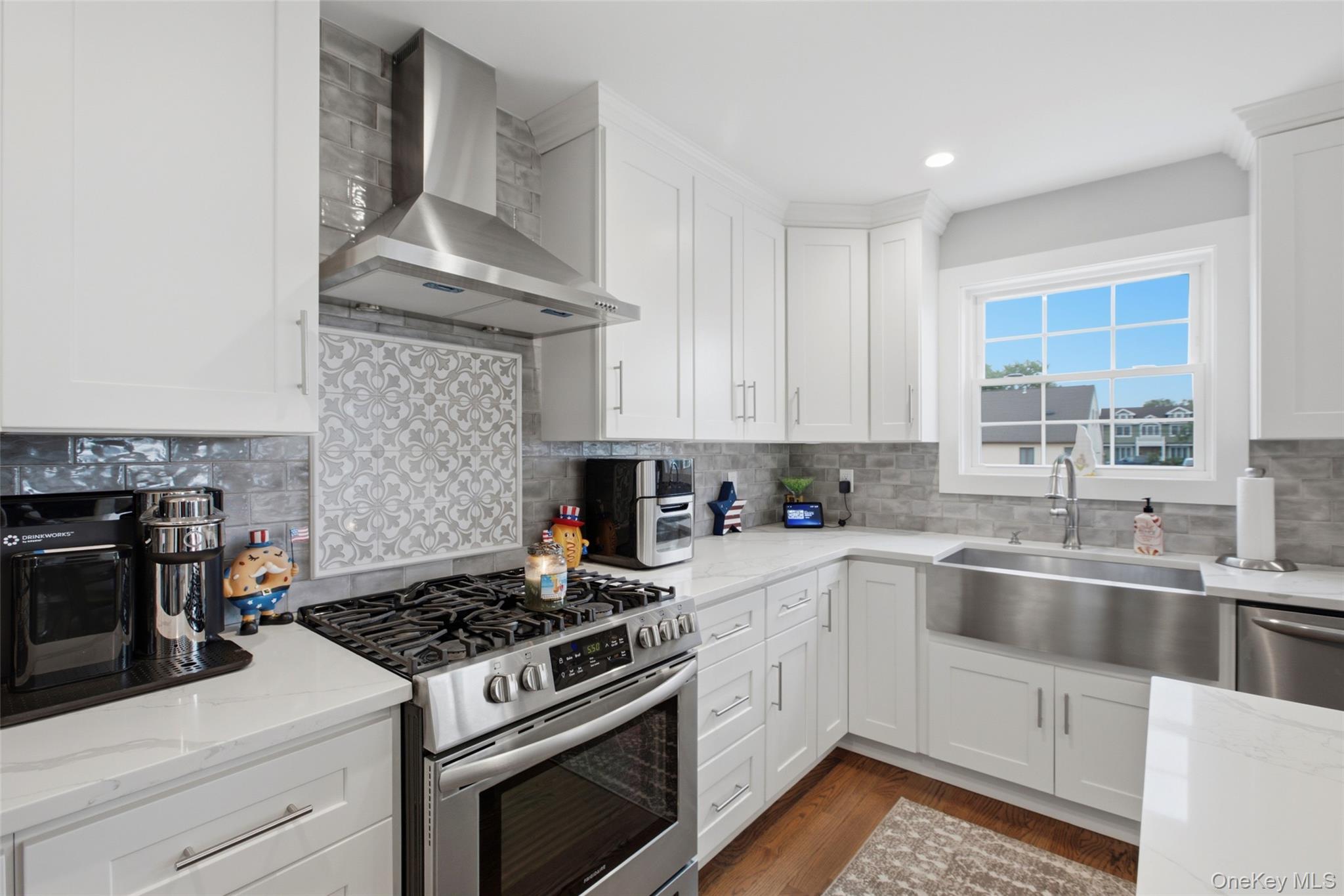 30 Berger Avenue Property Photo 24