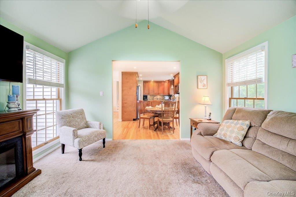 17 Brian Road Property Photo 18