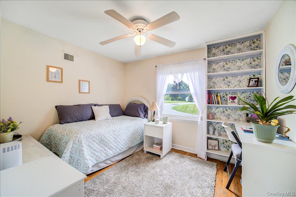 17 Brian Road Property Photo 25